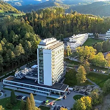 Pieniny Grand Wellness & - Destigo Отель Шавница